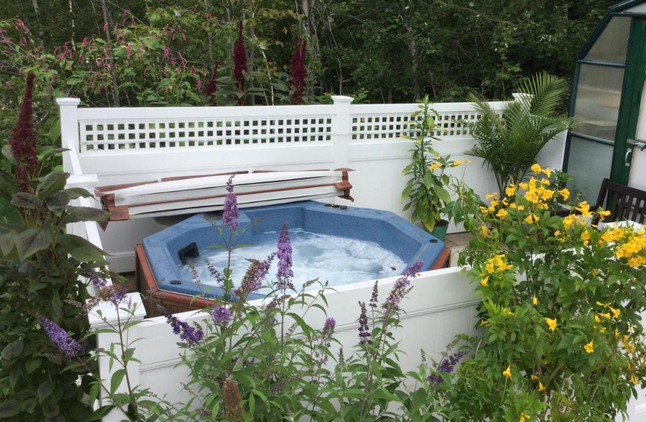 Bay Top Motel Weirs Beach Bagian luar foto