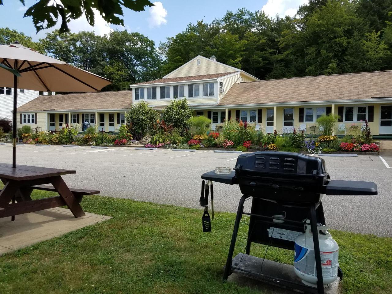 Bay Top Motel Weirs Beach Bagian luar foto